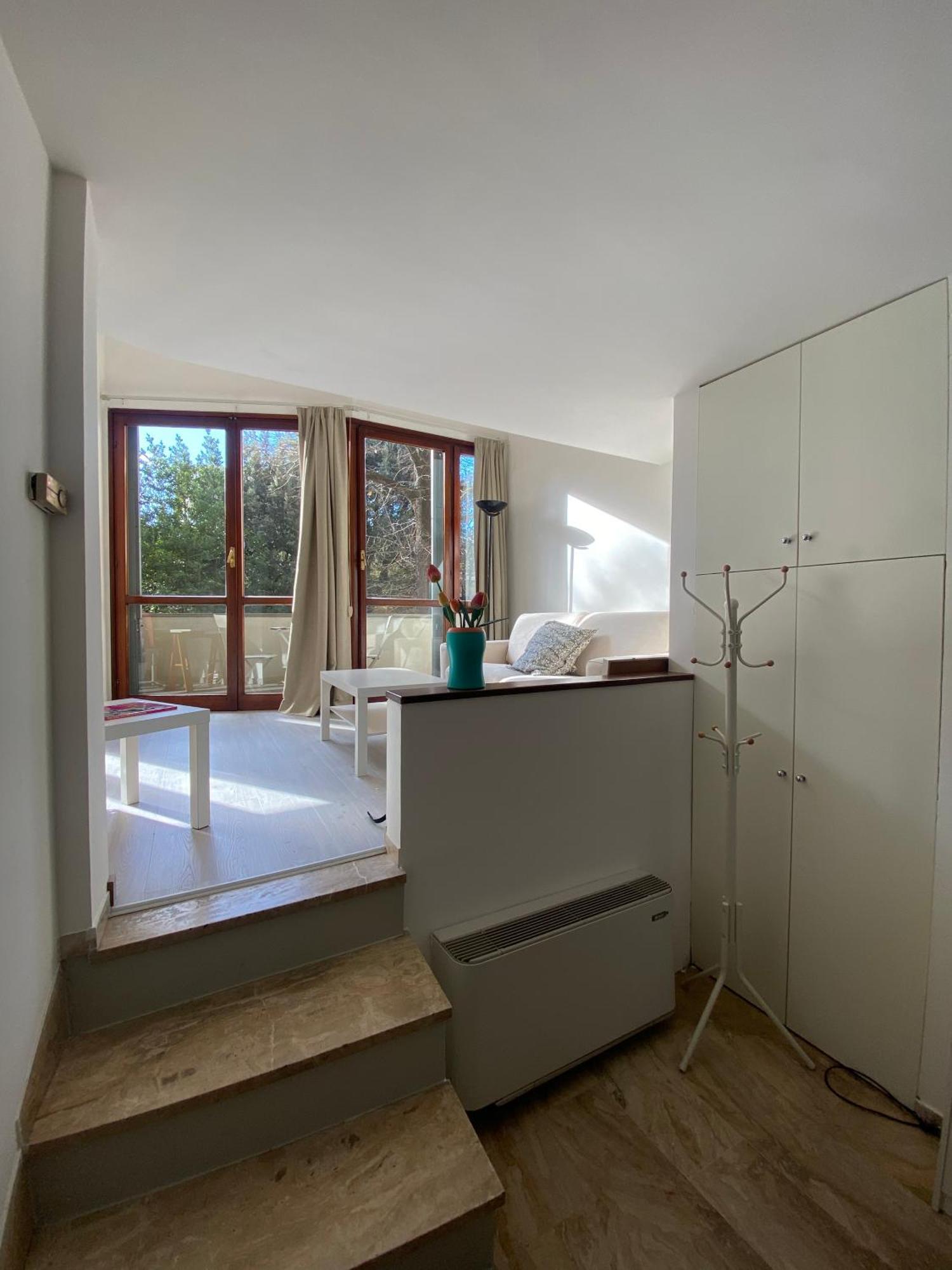 Cozy With Access To Garden Apartamento Florença